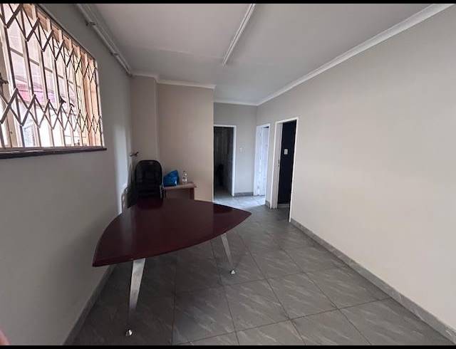 2 BEDROOM APARTMENT FOR SALE IN ARCADIA